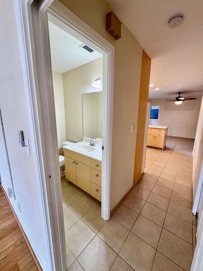 Building Photo - 3/2.5/2 Townhome located in Kuapa Isle-Wat...