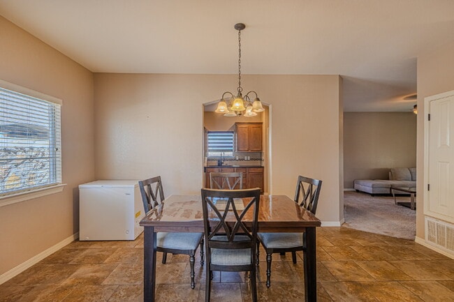 Building Photo - 3240 Peruvian Paso