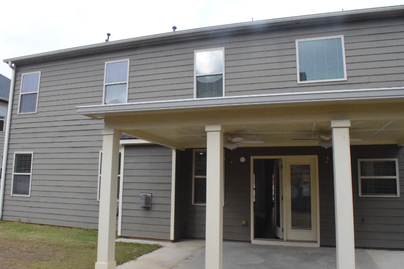 Building Photo - 480 Meadow Hill Dr