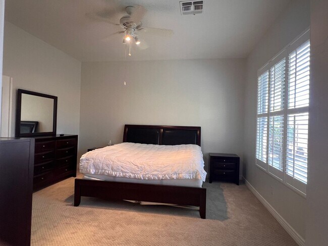 Building Photo - Live in Comfort and Style in the Prestigio...