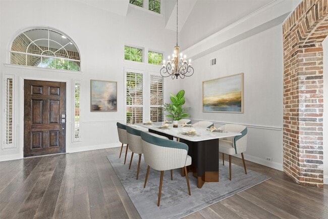 Building Photo - 821 High Willow Dr