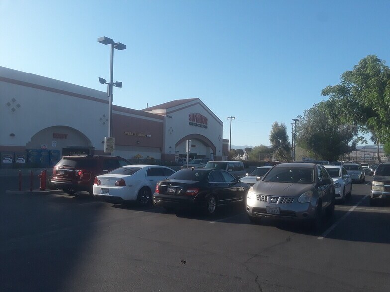 Building Photo - 1503 E Avenue Q6