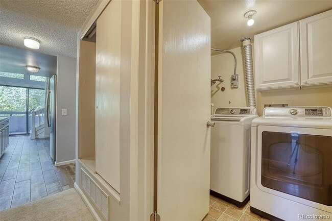 Building Photo - 6400 S Dayton St