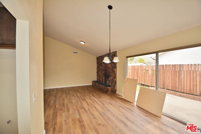 Building Photo - 7630 Delia Ave