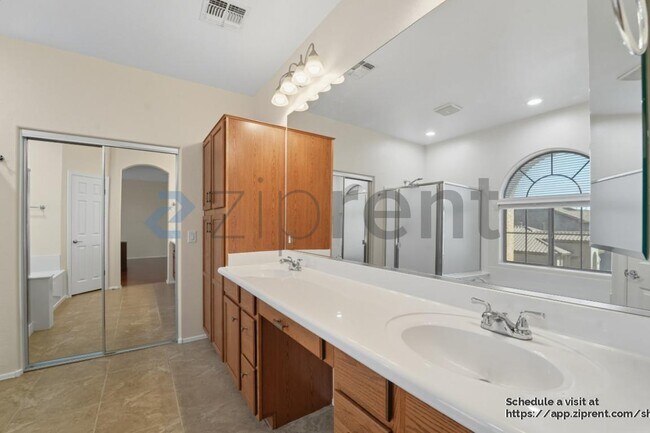Building Photo - 42723 N 43rd Dr
