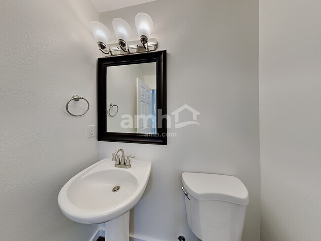 Building Photo - 18312 97th Ave E