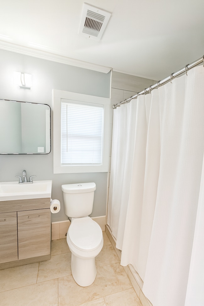 Building Photo - 1278 Jackson St