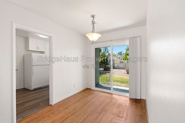 Building Photo - 5124 Benton Pl