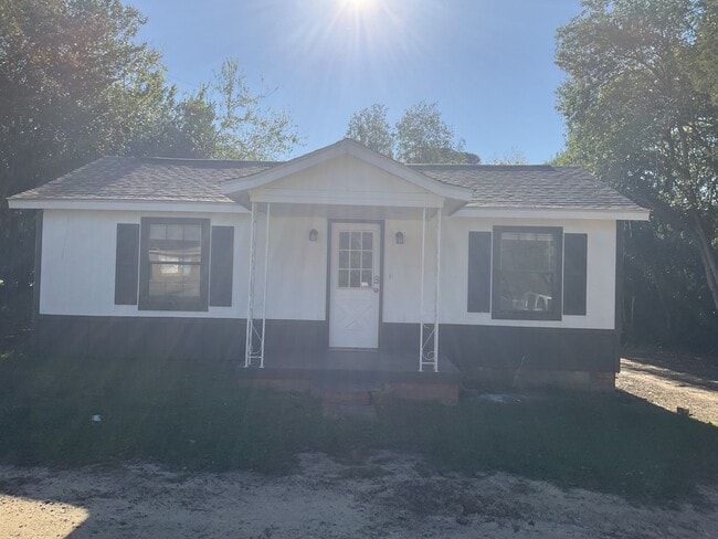 Building Photo - 116 Plaza Dr