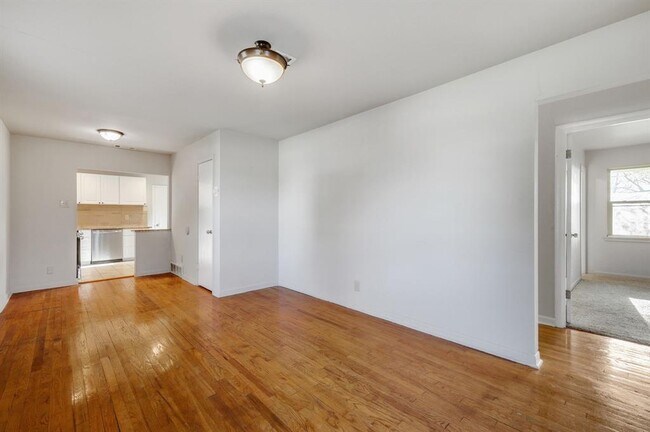 Building Photo - 4313 Bonnie Dr