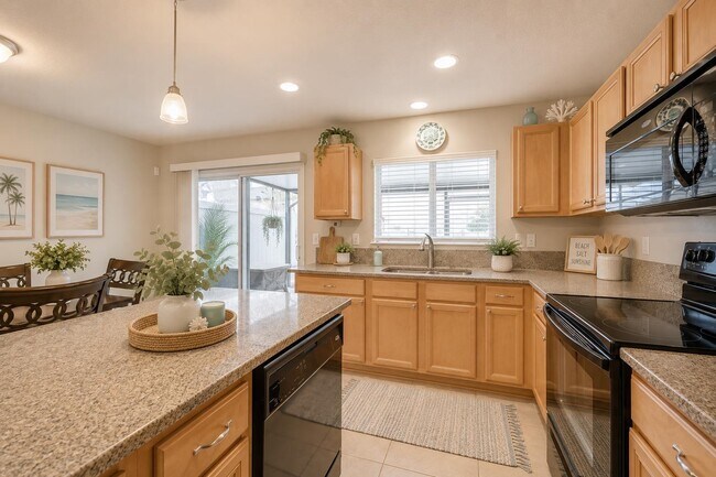 Building Photo - 159 Crete Ct