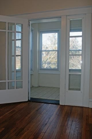 Front Sunroom - 6516 Berthold Ave