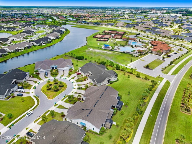 Building Photo - 8117 Tethys Ct