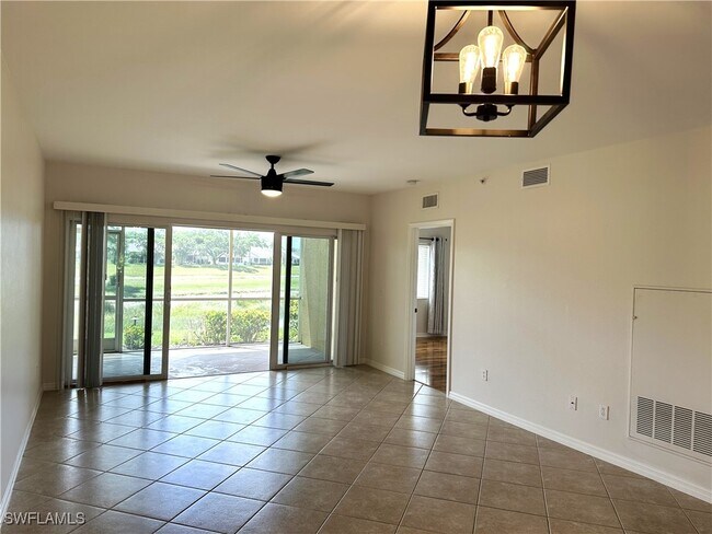 Building Photo - 10030 Maddox Ln