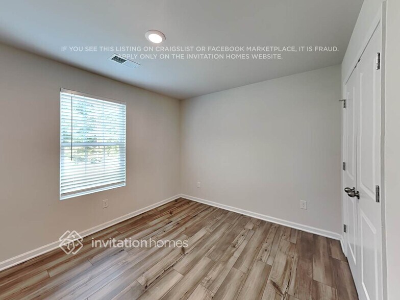 Building Photo - 7220 Olive Coast St