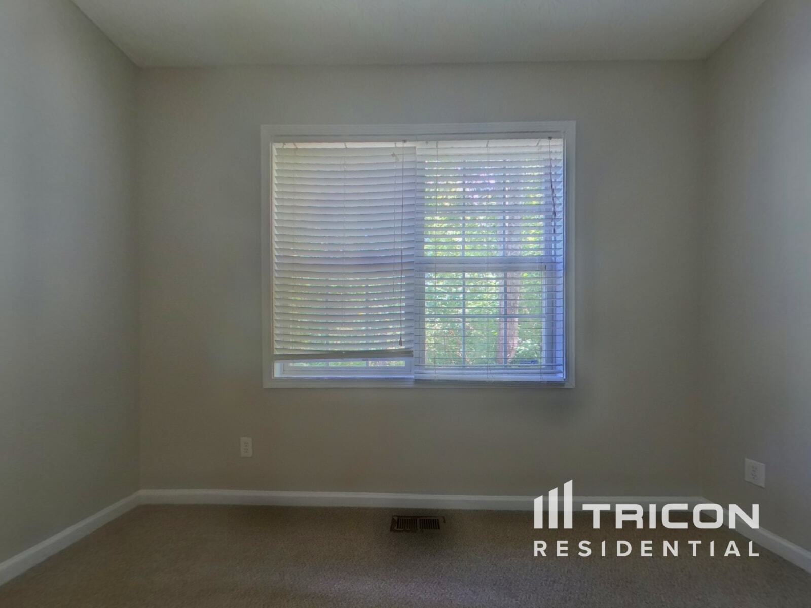 Building Photo - 3745 Dove Creek Cir SW