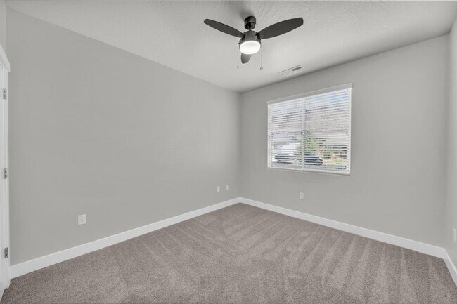 Building Photo - 2792 S 3250 W