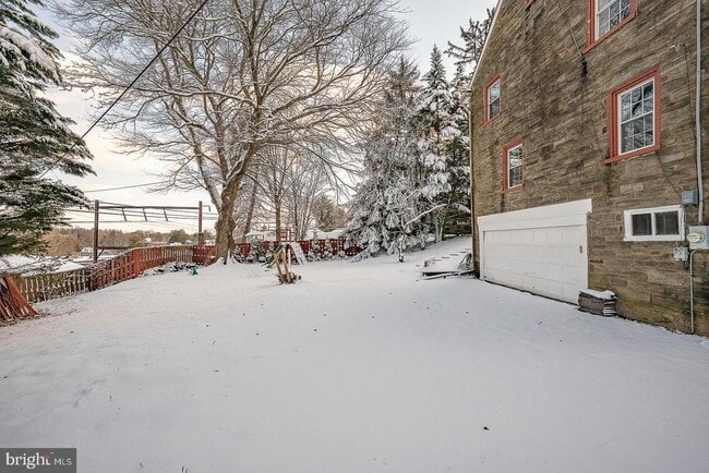 Building Photo - 625 Chelten Hills Dr