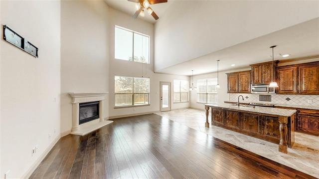 Building Photo - 941 Lake Meadow Ln