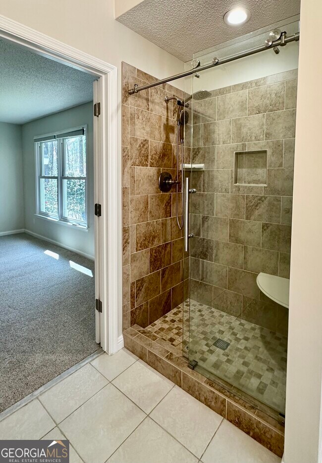 Building Photo - 157 Rockspray Ridge