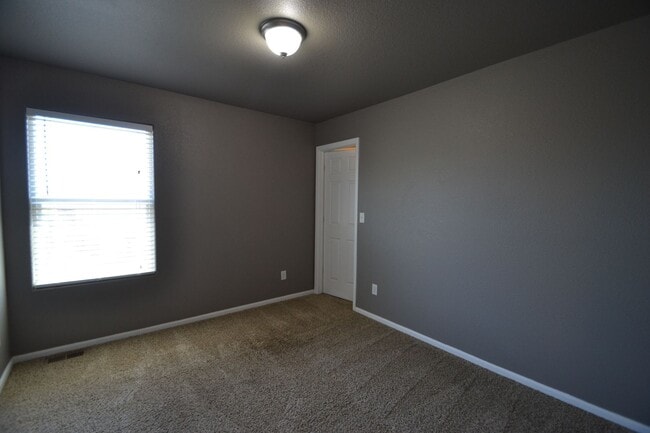 Building Photo - Beautiful Home Near Woodmen & Black Forest