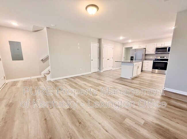 Building Photo - 2012 Dolly Dr