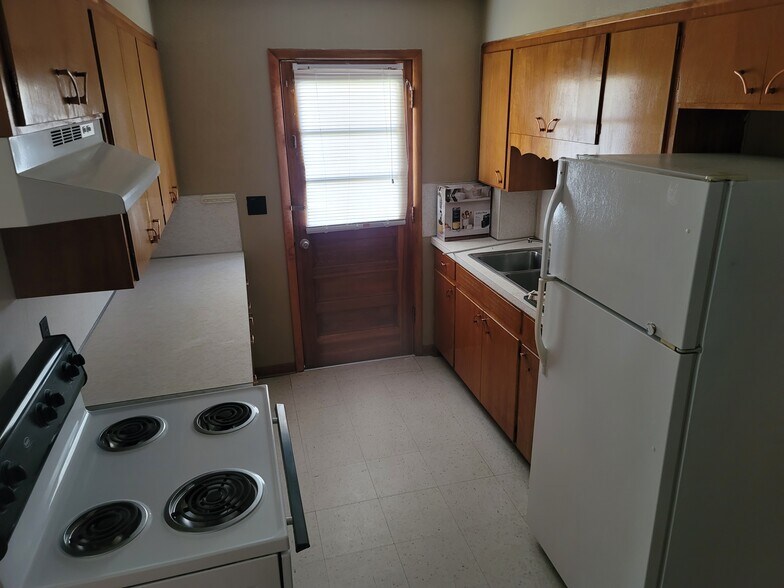 Building Photo - 1127 Aebersold Dr