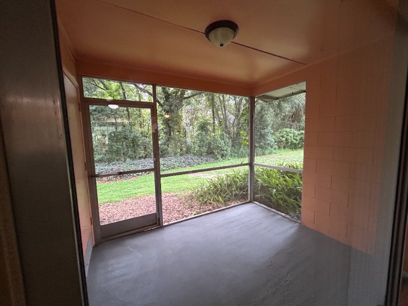 Building Photo - 7089 Balboa Dr