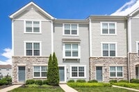 Building Photo - 5750 Hayden Run Blvd