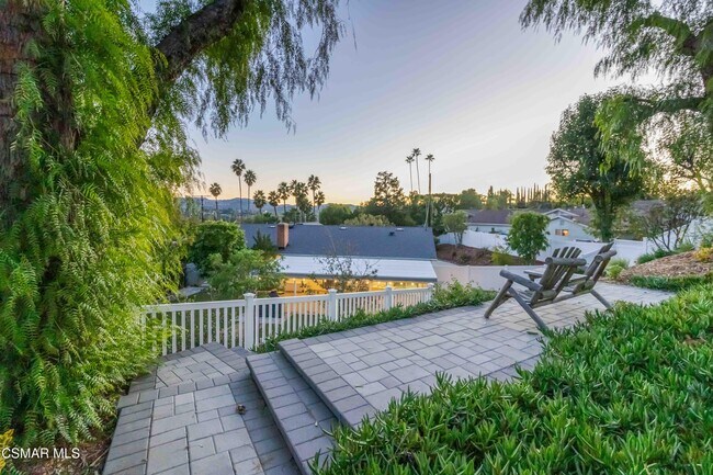 Building Photo - 23353 Balmoral Ln