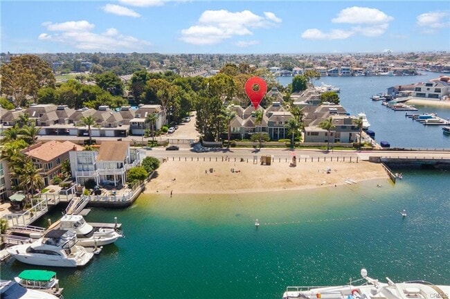 Primary Photo - Huntington Harbor Coastal Retreat