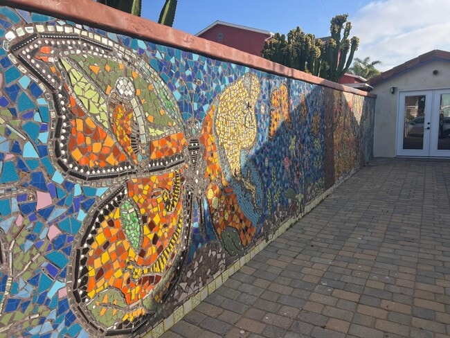 Building Photo - 3446 Madison St