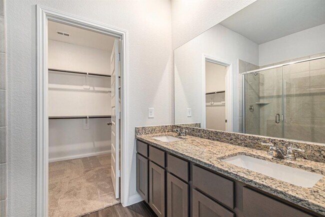 Building Photo - 13641 Goldeye Dr