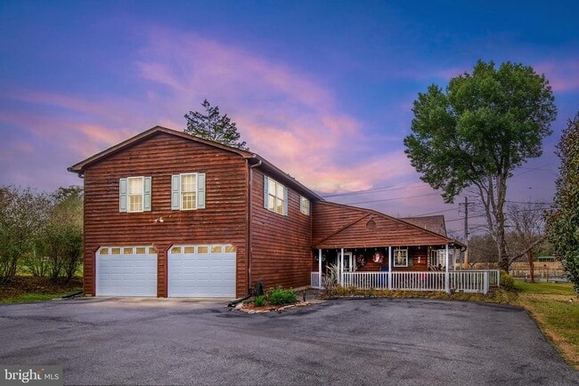 Building Photo - 2743 Rutland Rd