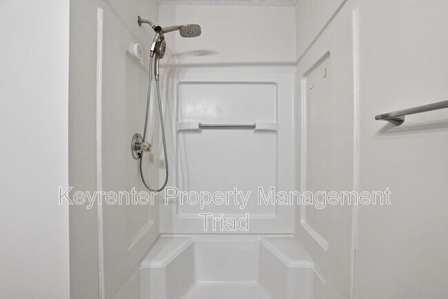 Building Photo - 3638 Morris Farm Dr