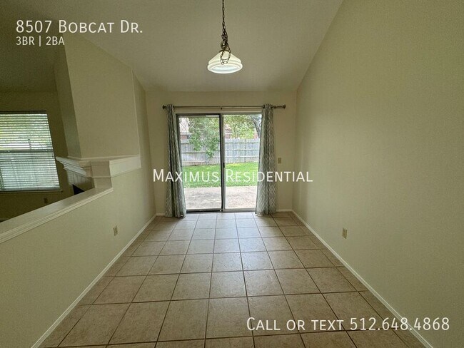 Building Photo - 8507 Bobcat Dr