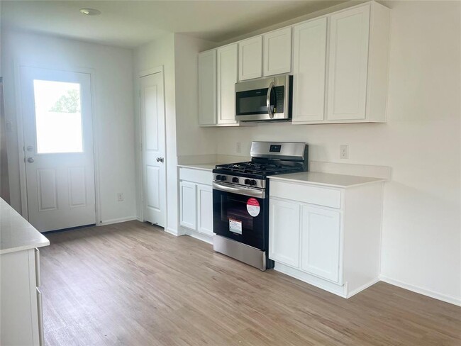 Building Photo - 21919 Scopeto Ln