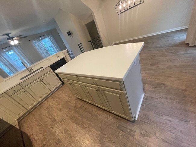 Building Photo - Beautiful home in Clearfield Oaks