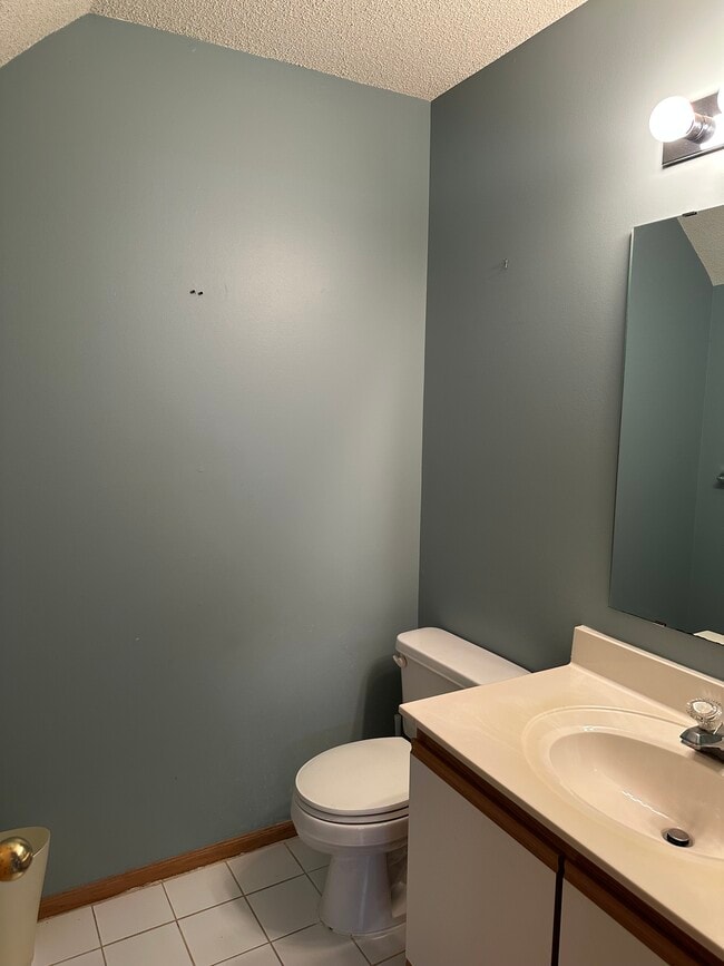 Building Photo - 8466 Kimball Dr