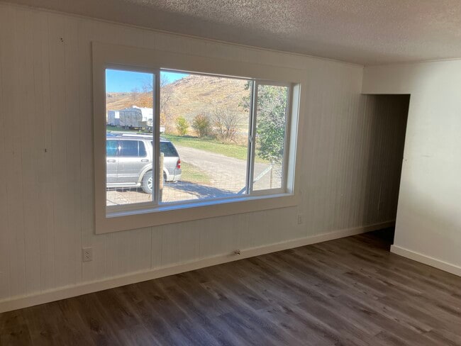 Building Photo - 41 Gulch Ln