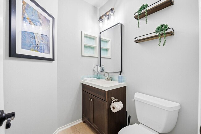 Building Photo - 11126 Quail Rise