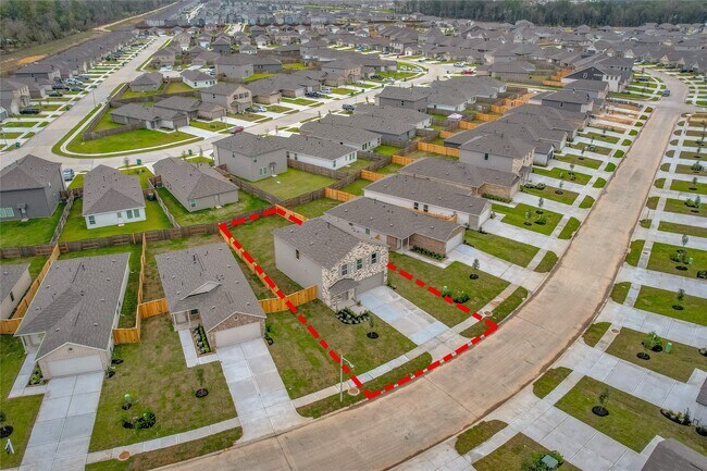 Building Photo - 18031 Trepito Ave