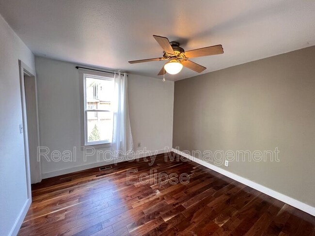 Building Photo - 5036 25th Ave SW