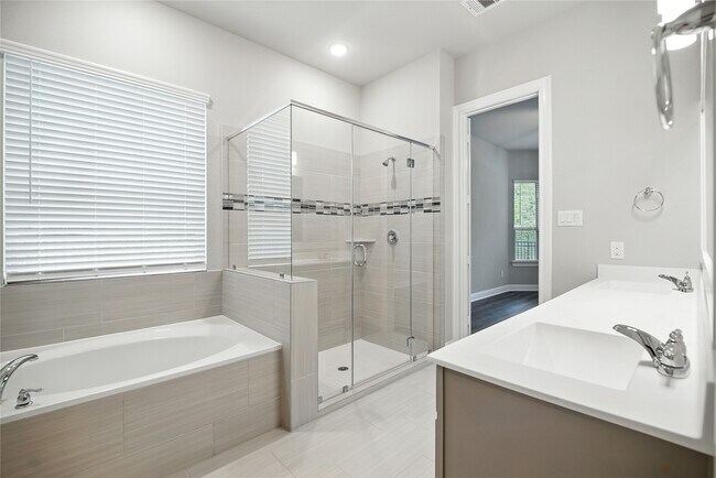 Building Photo - 4338 Victoria Pine Dr
