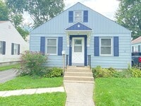 Building Photo - Update 2 bed with nice fenced yard