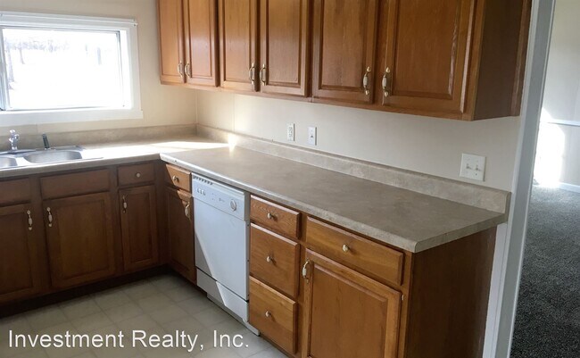 Building Photo - 2 br, 1 bath House - 25475 Richard Dr