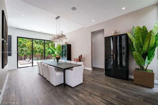 Building Photo - 56 Samana Dr