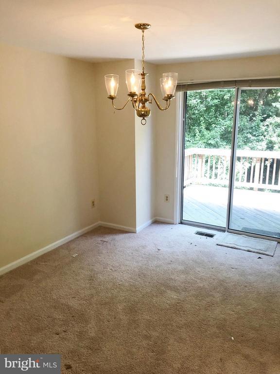 Building Photo - 6620 Greenleigh Ln