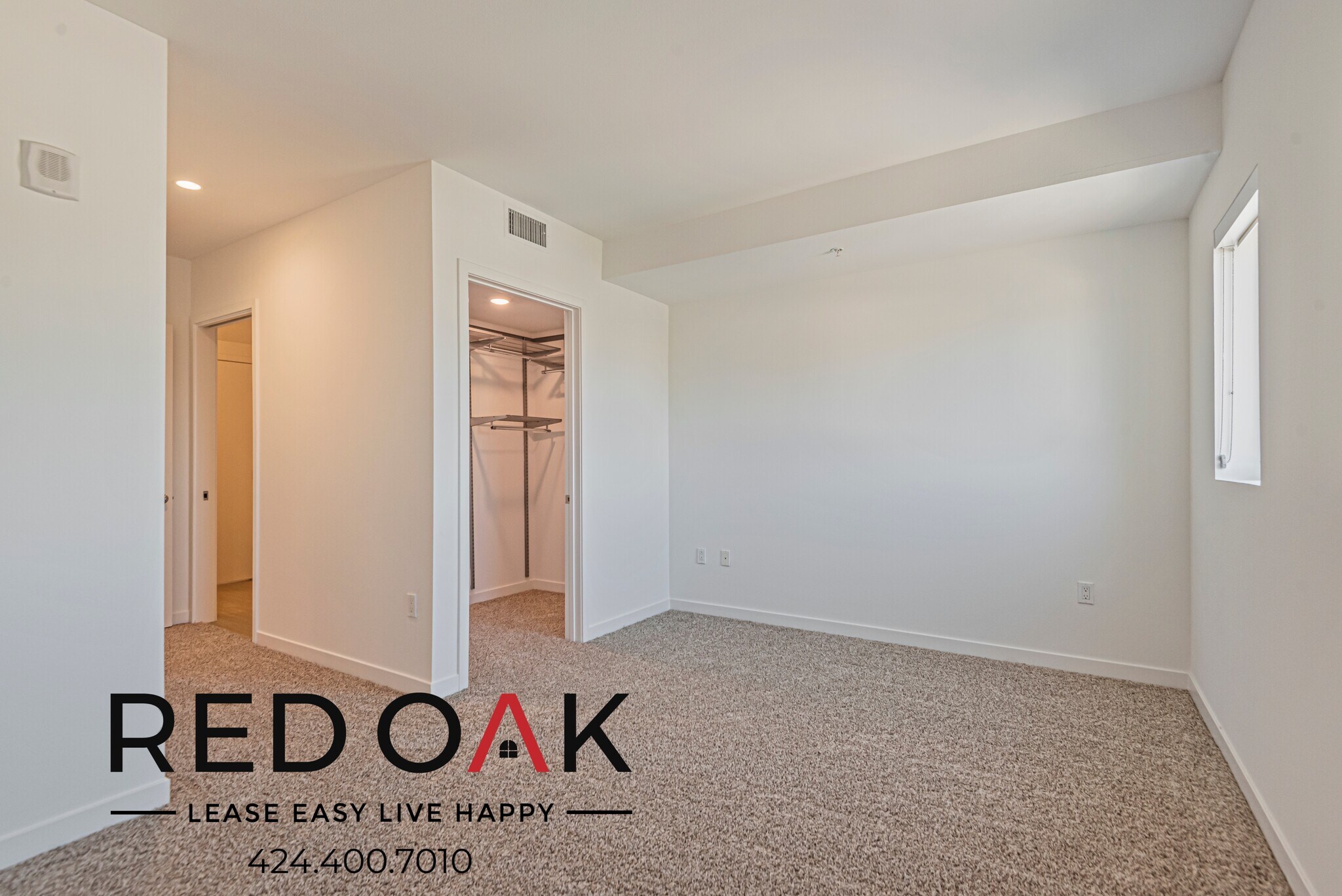 Building Photo - 11405 Chandler Blvd