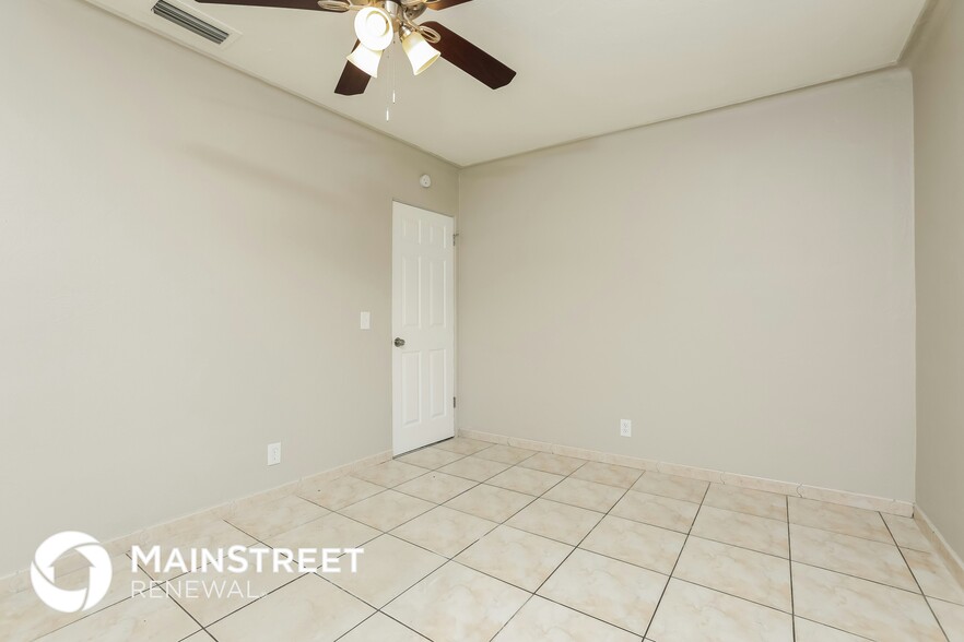 Building Photo - 1147 Magnolia Dr